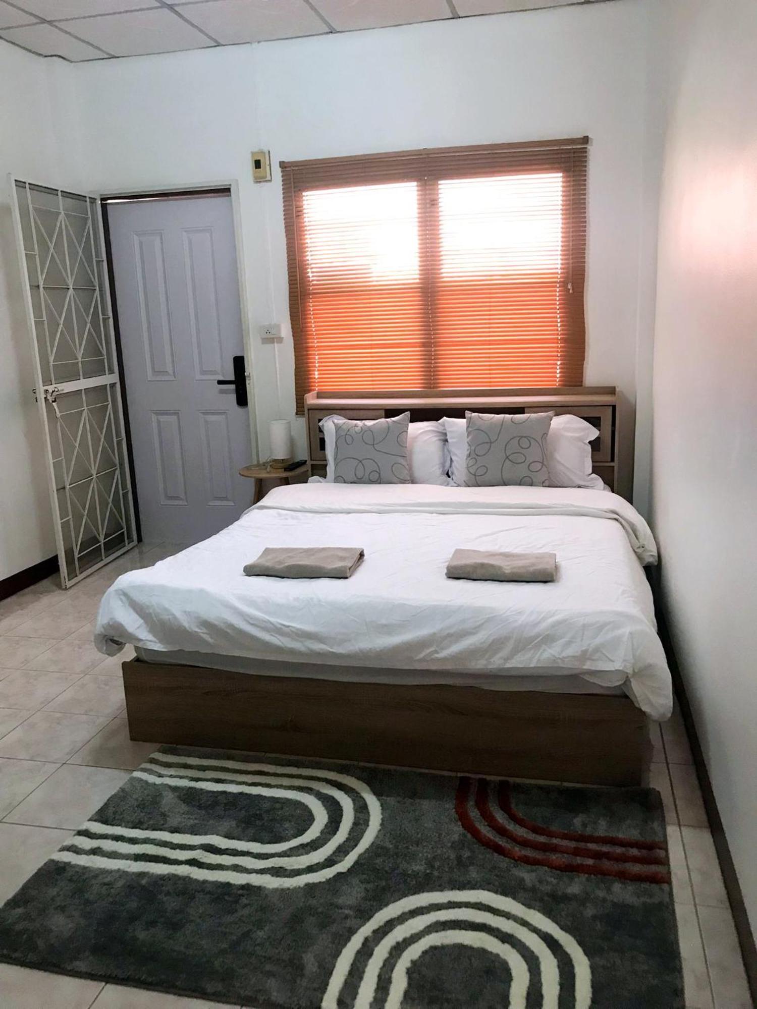 S.P.C Apartment By Brodderud Bangkok Ngoại thất bức ảnh